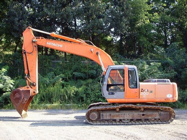 Аренда гусеничного экскаватора Hitachi ZX200LC